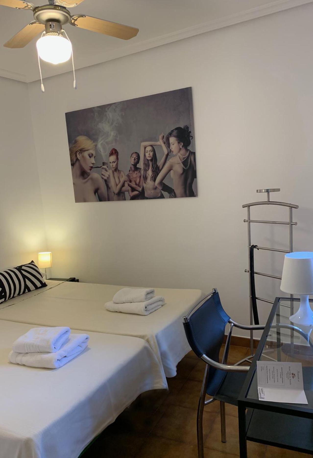 Hotel Y Restaurante Puerta De Aranda Aranda de Duero Zewnętrze zdjęcie