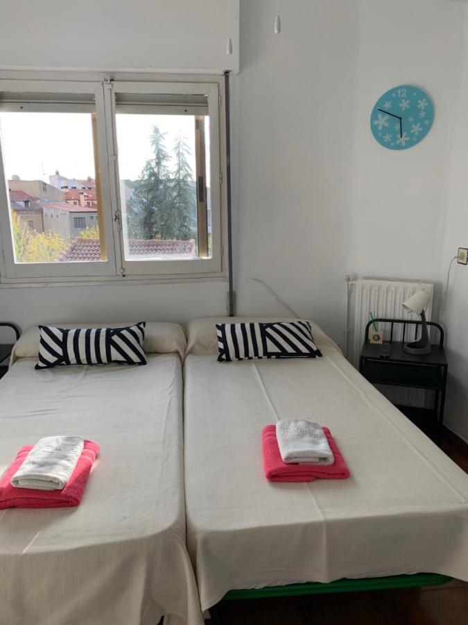 Hotel Y Restaurante Puerta De Aranda Aranda de Duero Zewnętrze zdjęcie