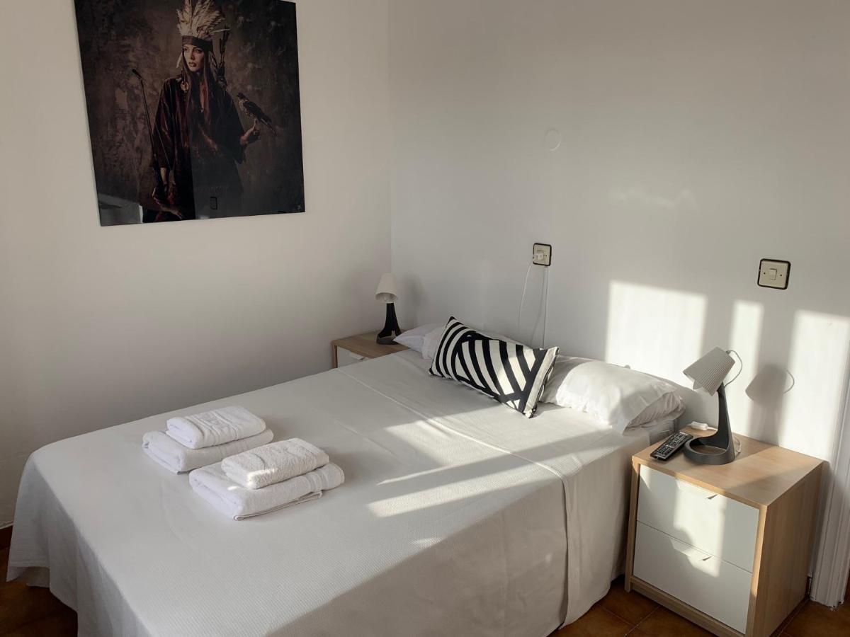 Hotel Y Restaurante Puerta De Aranda Aranda de Duero Zewnętrze zdjęcie
